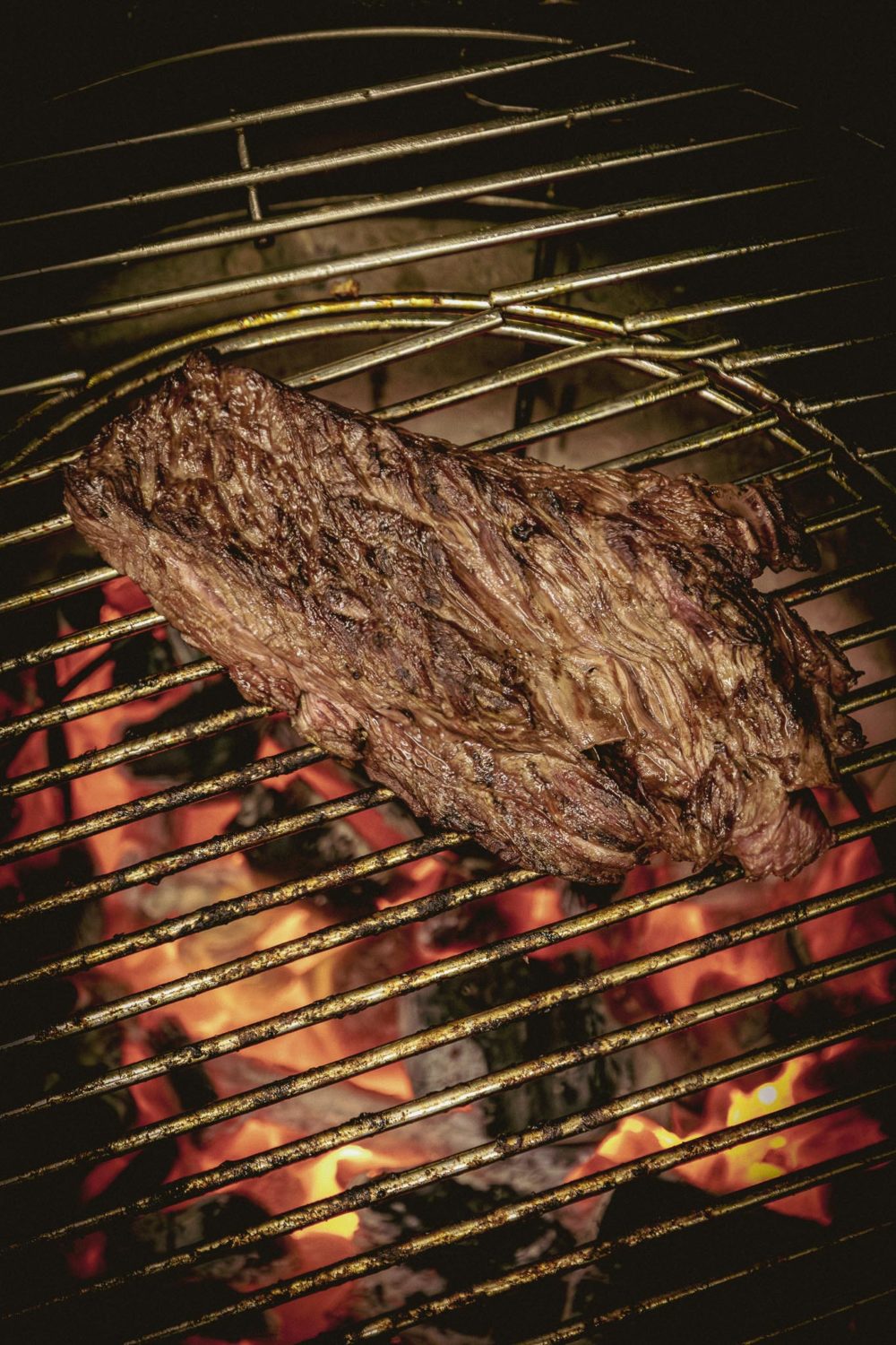 Entrecôte sur le grill